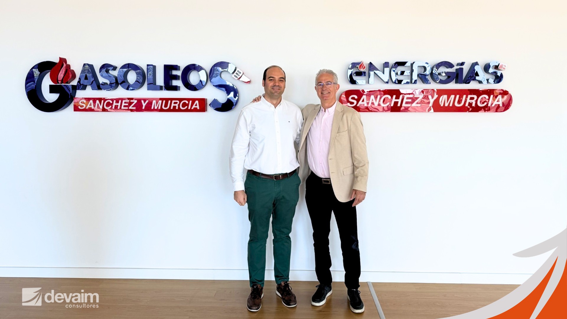 Gasóleos Sánchez y Murcia junto a Devaim Consultores